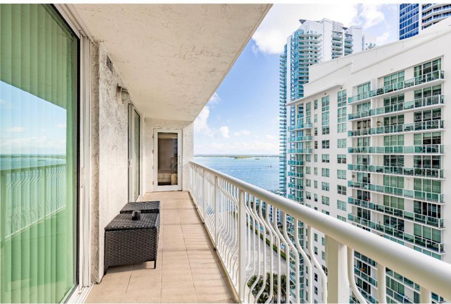 Two Bedroom Oceanview Apartment In Brickell Miami Luaran gambar
