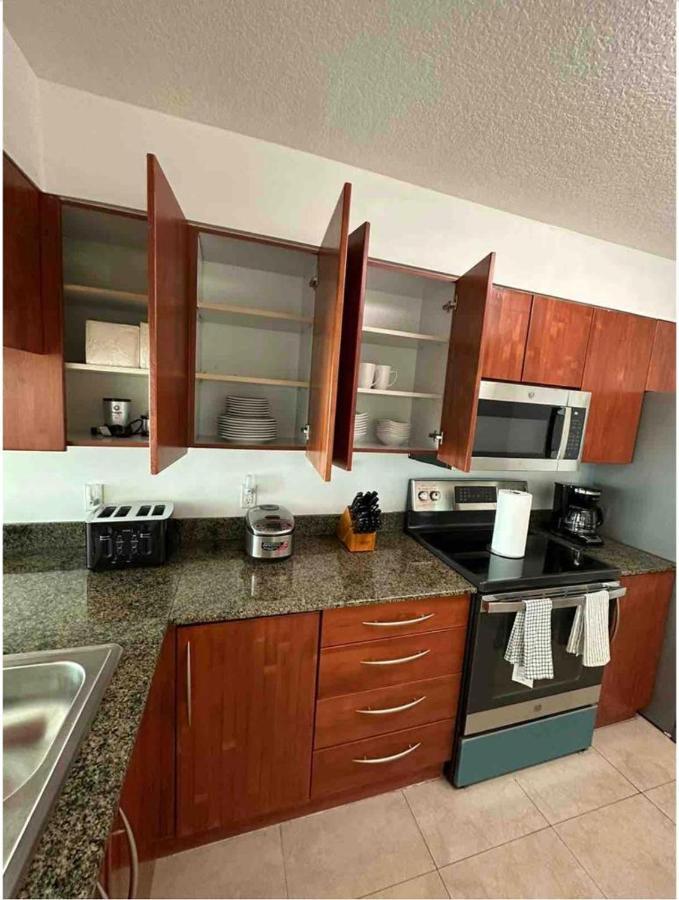 Two Bedroom Oceanview Apartment In Brickell Miami Luaran gambar