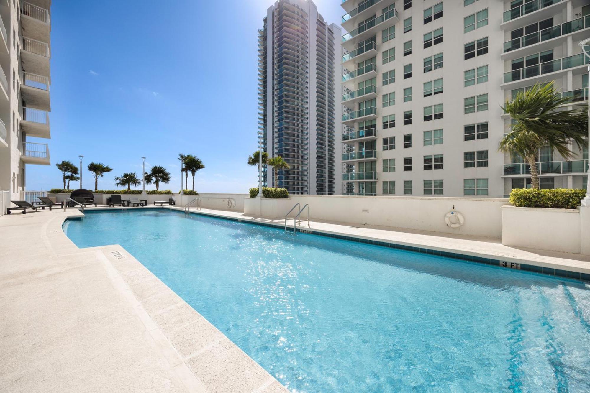 Two Bedroom Oceanview Apartment In Brickell Miami Luaran gambar